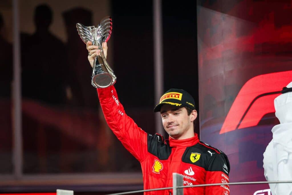 Charles Leclerc et Carlos Sainz ainsi que Frédéric Vasseur seront les 3 artisans du renouveau chez Ferrari en F1.