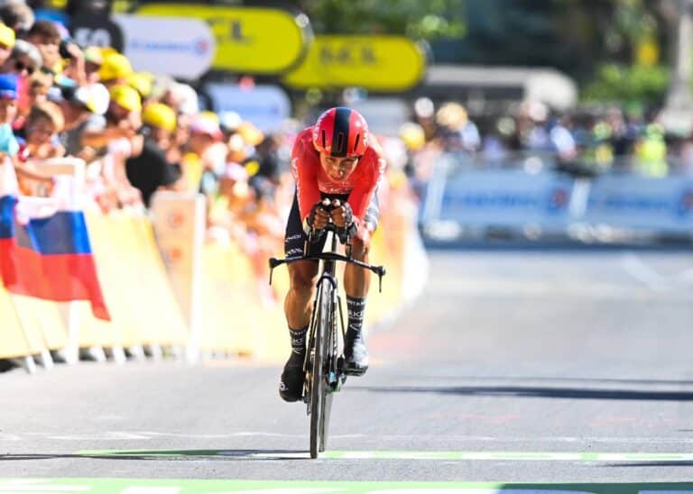 Nairo Quintana de la Movistar revient à la maison.