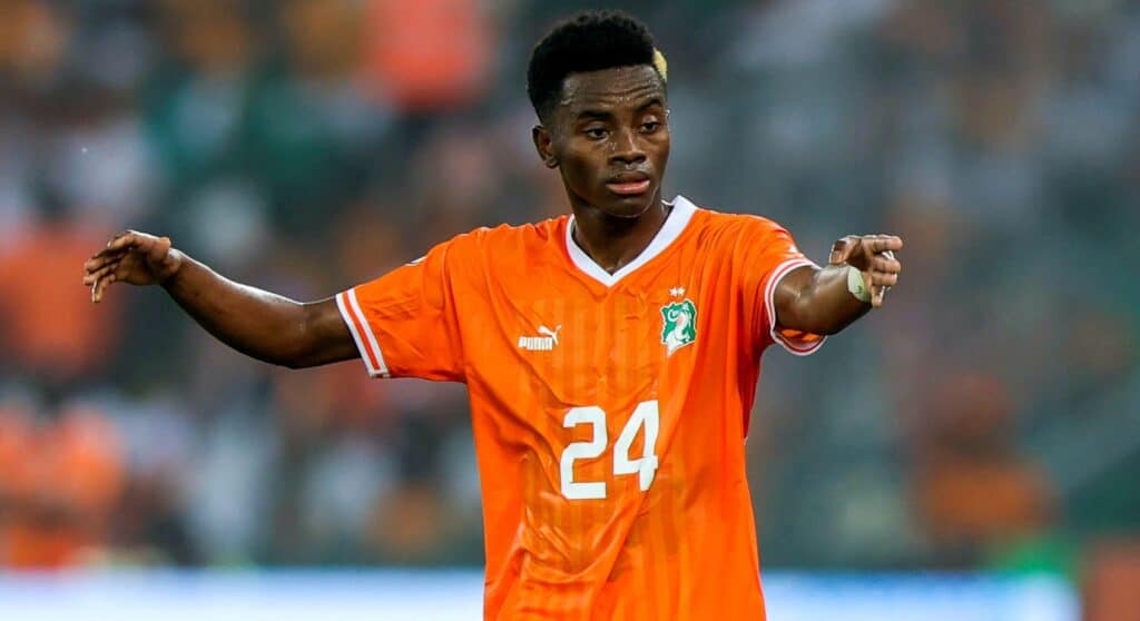 CAN : Le parcours incroyable de Simon Adingra (Côte d’Ivoire) :  abandonné au Bénin à 12 ans, il signe à Brighton 10 ans plus tard