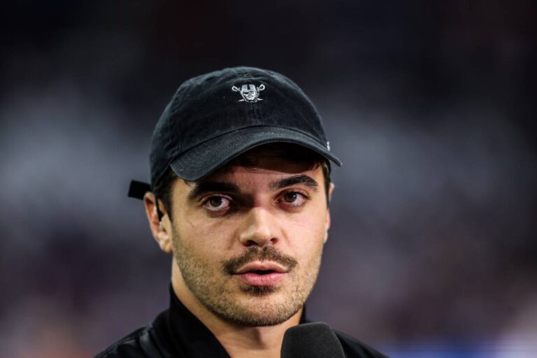 Ntamack espère revenir d'ici fin mars.