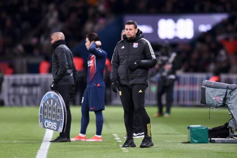 L'OL de Pierre Sage tire de nombreux enseignements de sa défaite au Parc des Princes.