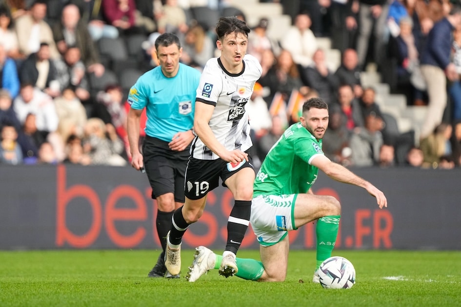 Ligue 2 : Angers en Ligue 1 ? Le PFC et Rodez barragistes ? mais aussi… Les enjeux de la 34ème journée décryptées