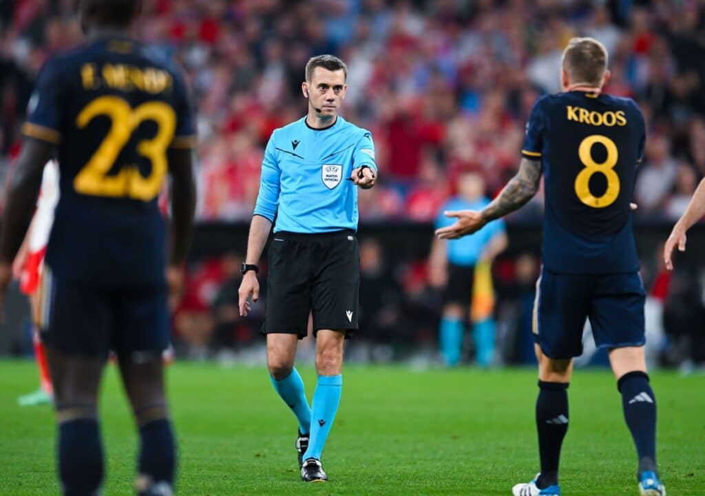 Bayern – Real Madrid (2-2) : l’excellent Clément Turpin remet à sa place le problème de l’arbitrage français
