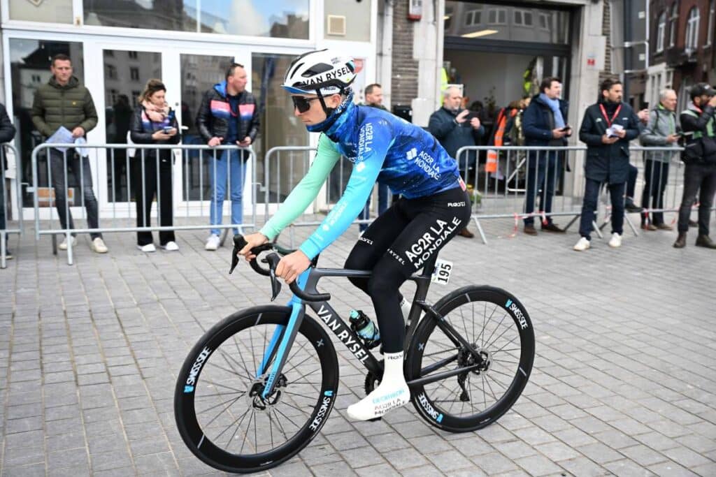 Paul Lapeira avec Decathlon AG2R La Mondiale.