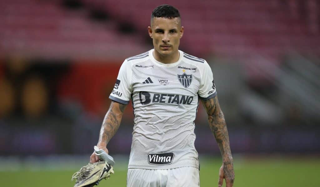 Transferts : le PSG sur un latéral gauche brésilien champion olympique