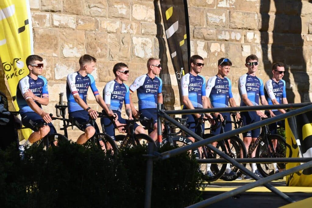Israel-Premier Tech ne part dans les favoris du Tour de France.