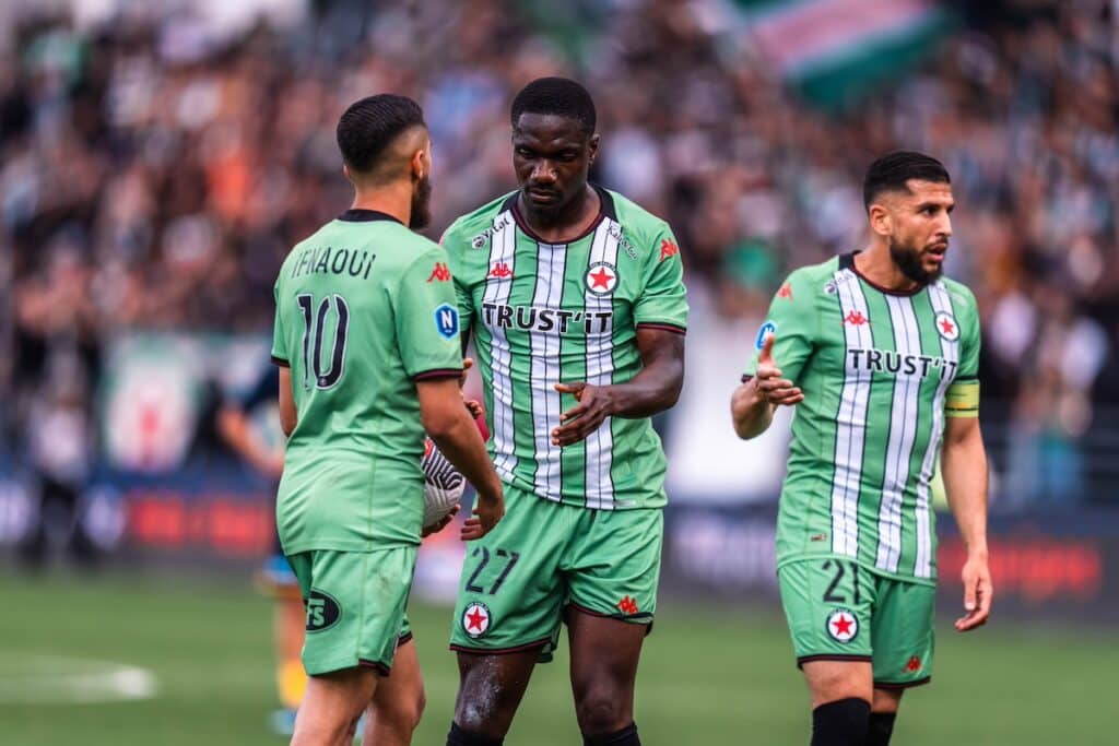 Le Red Star sera orphelin d'Habib Beye mais espère rester en Ligue 2.