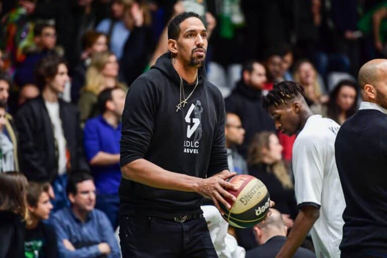 Alexis Ajinça se sent comme un poisson dans l'eau en NBA. L'adjoint des Wizards attend son heure pour devenir n°1.