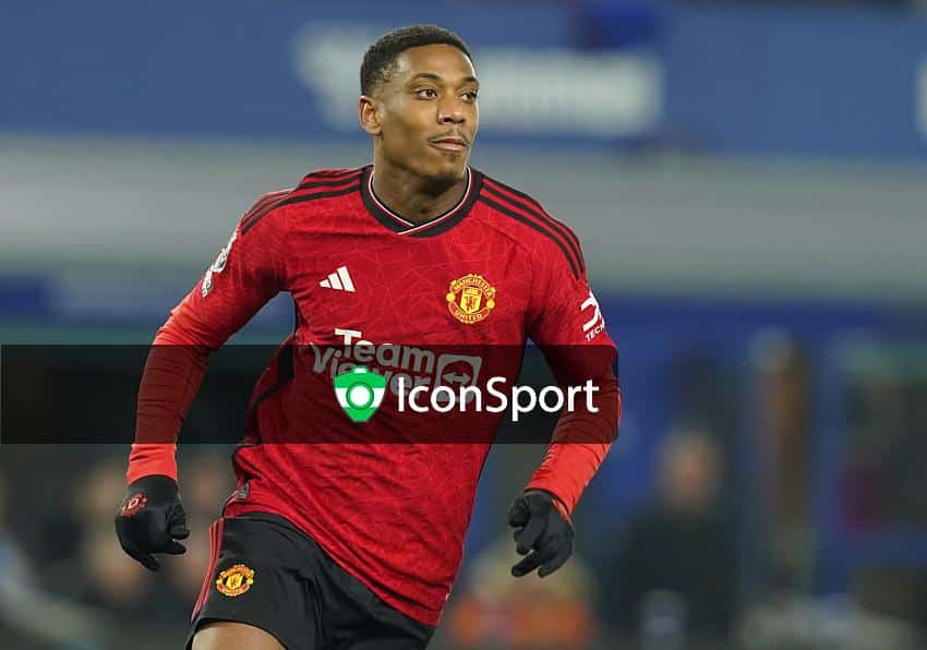 EXCLU – Transferts : le PSG pense à Anthony Martial !