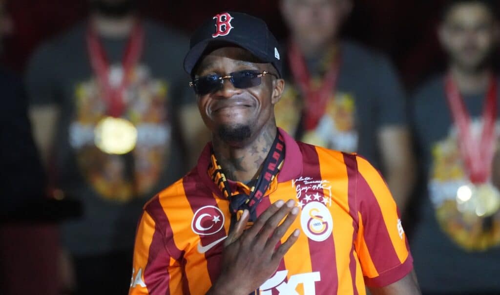 Transferts : Wilfried Zaha, 11ème attaquant de l’OL !