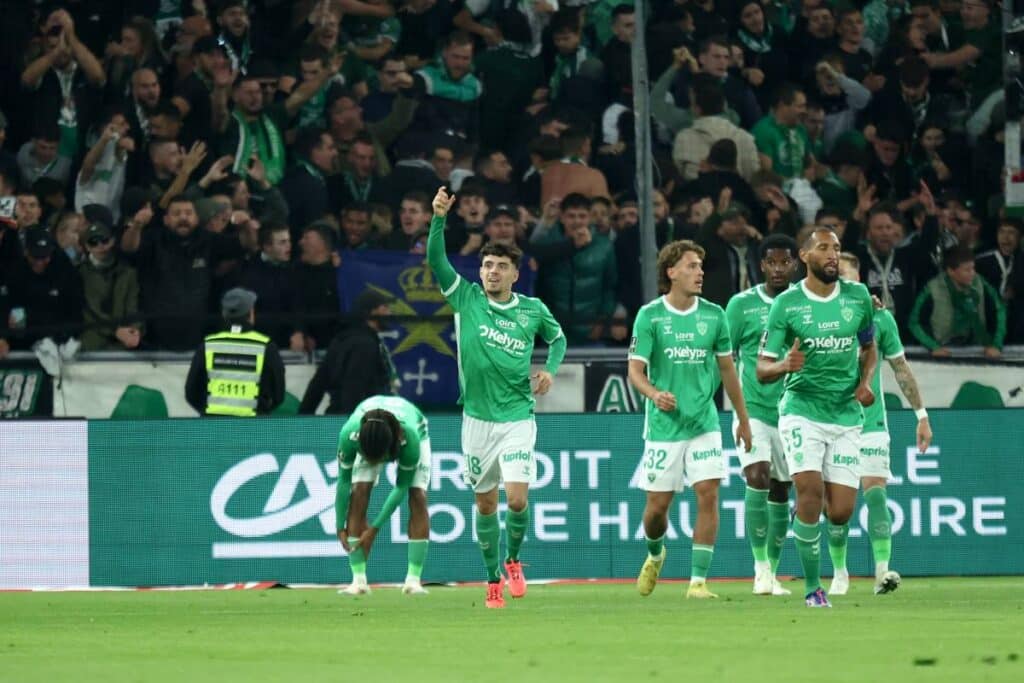 Saint-Etienne, Bastia, Strasbourg, Sochaux, ils sont nombreux à vouloir de nouveau de la Ligue 1 ou y rester.