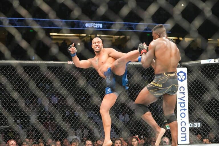 Cyril Ganea voulu s'inspirer de The Rock pour sa carrière.