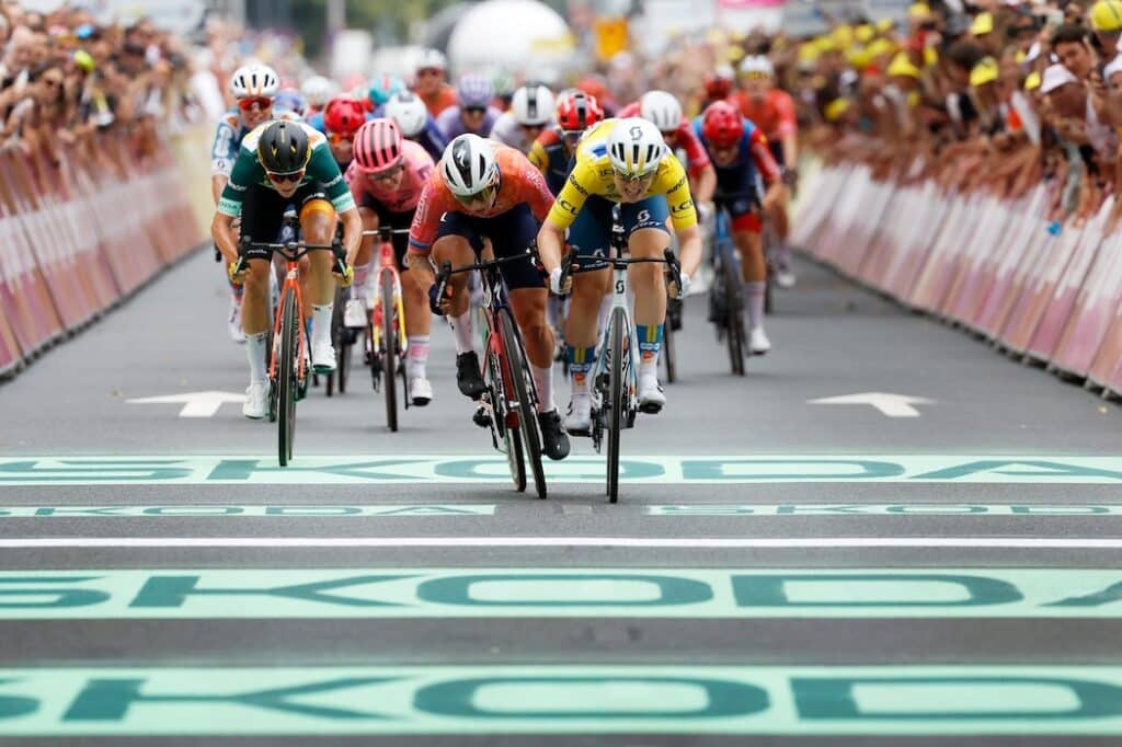 Le Tour de France femmes continue de montrer en puissance